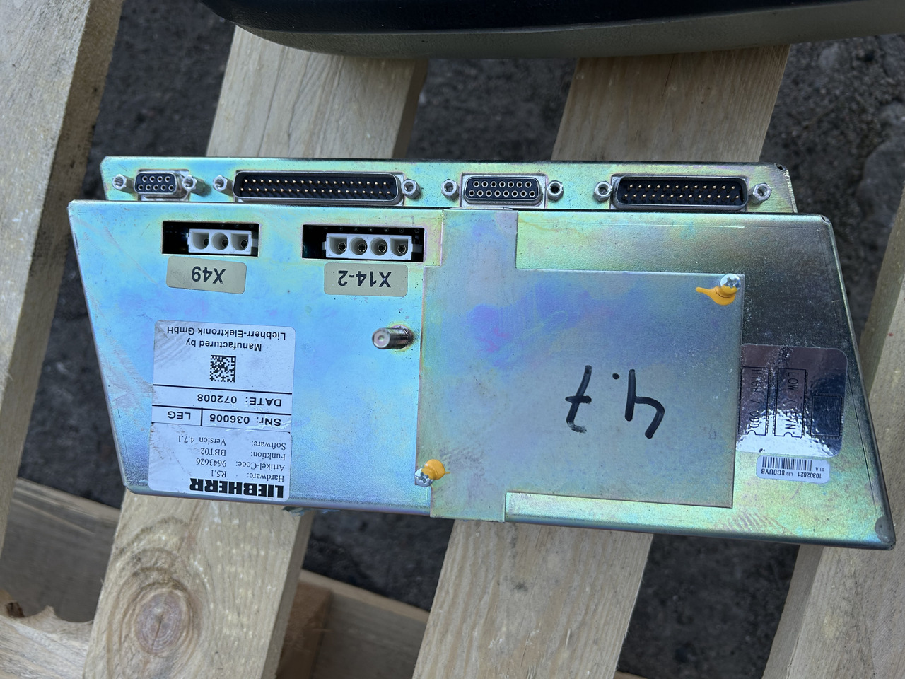 Monitor, panel sterujący Liebherr 904C, 914C, 924C - Запчасти для Экскаваторов: фото 3 Monitor, panel sterujący Liebherr 904C, 914C, 924C - Запчасти для Экскаваторов: фото 3