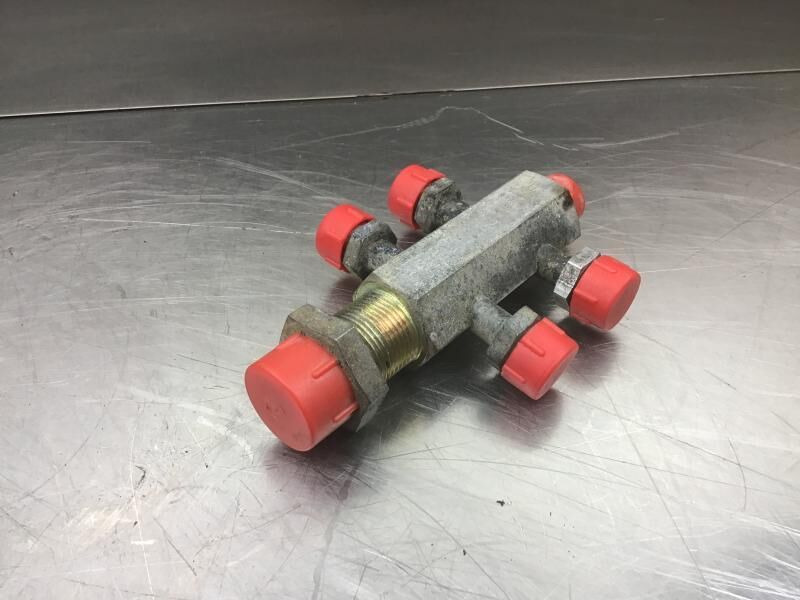 Liebherr A309 Li / A311 Li - Двигатель и запчасти: фото 1 Liebherr A309 Li / A311 Li - Двигатель и запчасти: фото 1