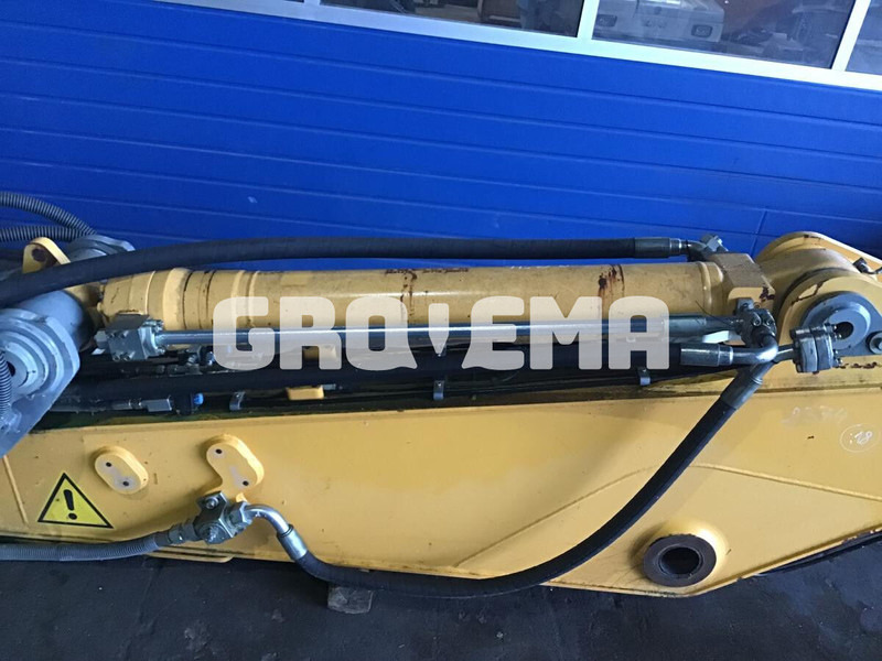 Liebherr A924C Li EDC / R924 WLC / R924 LC / R924 NLC / R924 SLC / R906 ADVANCED / R926 - Гидравлический цилиндр: фото 1 Liebherr A924C Li EDC / R924 WLC / R924 LC / R924 NLC / R924 SLC / R906 ADVANCED / R926 - Гидравлический цилиндр: фото 1