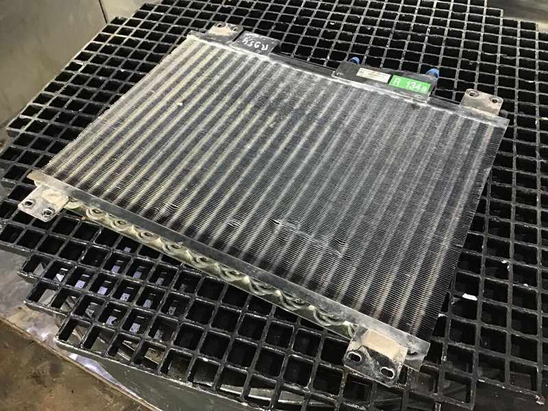 Liebherr Airco Condenser - Часть системы кондиционирования: фото 1 Liebherr Airco Condenser - Часть системы кондиционирования: фото 1
