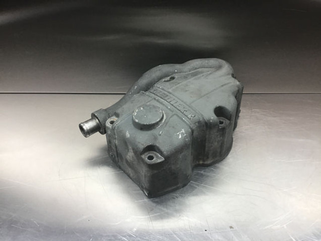 Liebherr Cylinderhead Cover - Блок цилиндров: фото 4 Liebherr Cylinderhead Cover - Блок цилиндров: фото 4