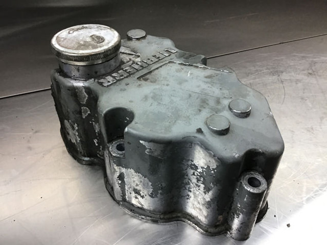Liebherr Cylinderhead Cover - Блок цилиндров: фото 3 Liebherr Cylinderhead Cover - Блок цилиндров: фото 3