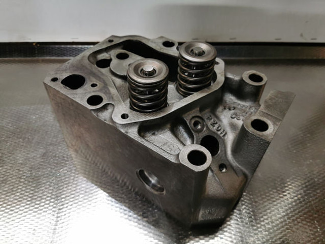 Liebherr Cylinderhead Rebuild - Блок цилиндров: фото 5 Liebherr Cylinderhead Rebuild - Блок цилиндров: фото 5