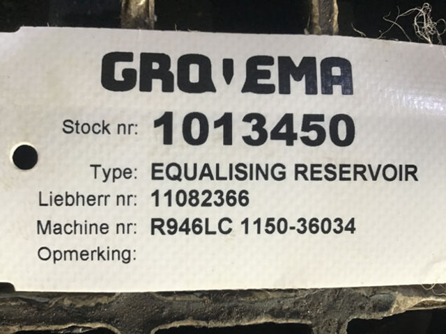 Liebherr Equalizing Reservoir - Расширительный бачок: фото 2 Liebherr Equalizing Reservoir - Расширительный бачок: фото 2