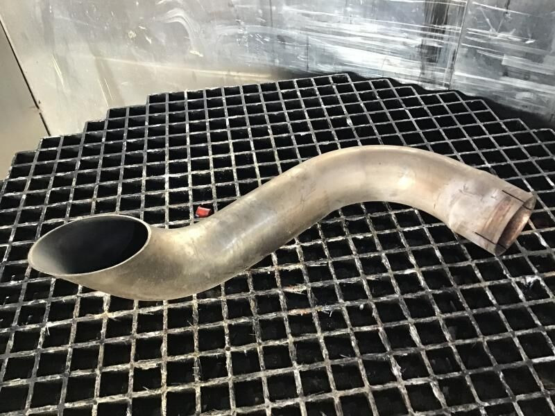 Liebherr Exhaust Pipe - Выхлопная труба: фото 1 Liebherr Exhaust Pipe - Выхлопная труба: фото 1