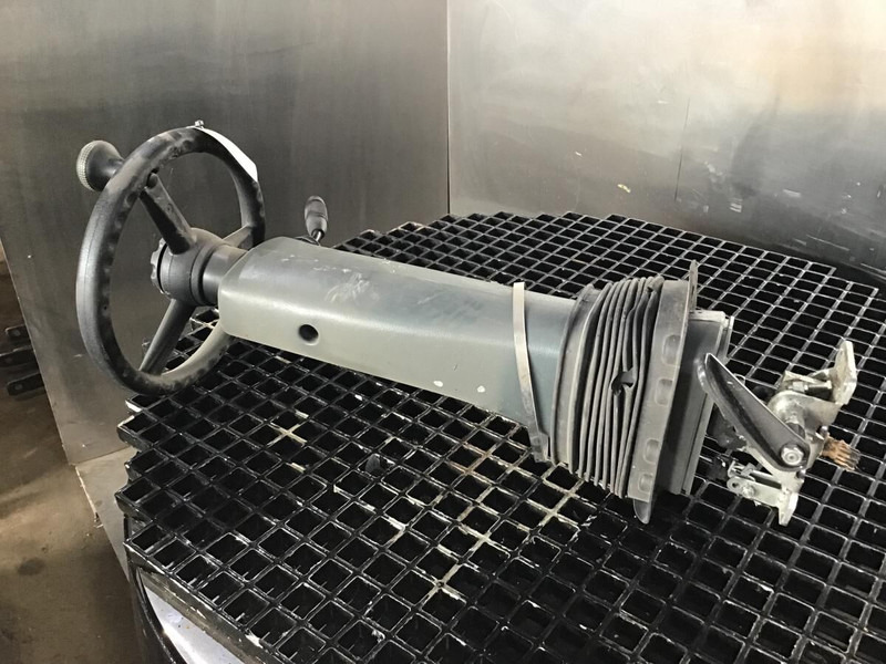 Liebherr L524 - Рулевая колонка: фото 2 Liebherr L524 - Рулевая колонка: фото 2