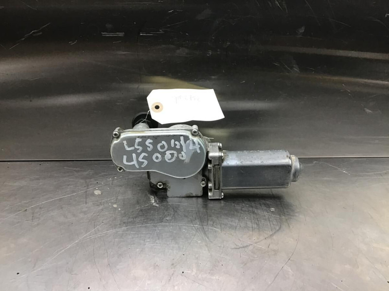 Liebherr L550 - Щетка стеклоочистителя: фото 2 Liebherr L550 - Щетка стеклоочистителя: фото 2