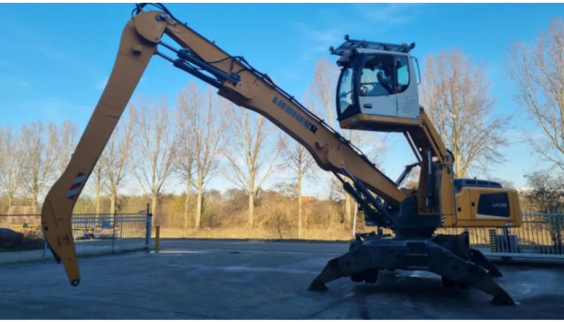 Liebherr LH30 M - Перегружатель: фото 2 Liebherr LH30 M - Перегружатель: фото 2