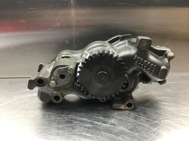 Liebherr Oil Pump - Масляный насос: фото 1 Liebherr Oil Pump - Масляный насос: фото 1