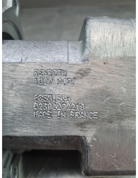 Liebherr Pilot Control Unit - Гидравлика: фото 2 Liebherr Pilot Control Unit - Гидравлика: фото 2