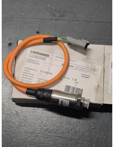 Liebherr Pressure Transmitter - Сенсор: фото 1 Liebherr Pressure Transmitter - Сенсор: фото 1