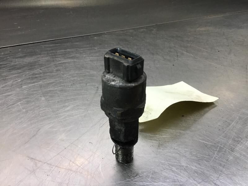 Liebherr Pressure Transmitter - Сенсор: фото 2 Liebherr Pressure Transmitter - Сенсор: фото 2