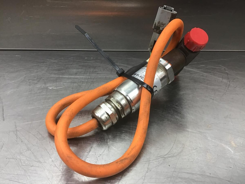 Liebherr Pressure Transmitter - Сенсор: фото 3 Liebherr Pressure Transmitter - Сенсор: фото 3