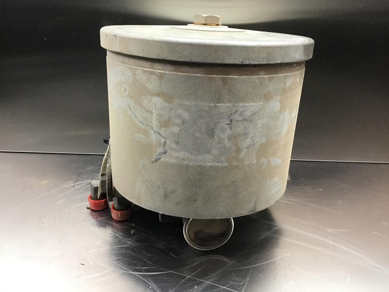 Liebherr R900 Li - Гидравлический фильтр: фото 1 Liebherr R900 Li - Гидравлический фильтр: фото 1