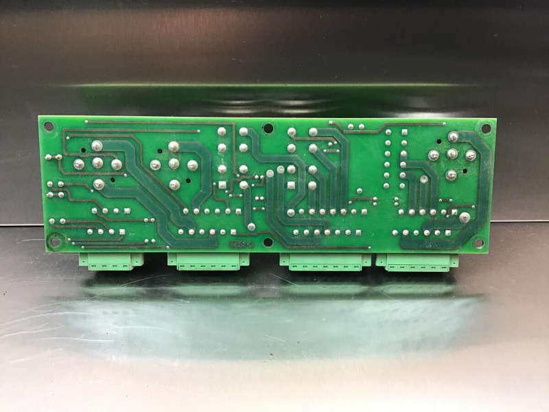 Liebherr R914B / R904 / A924C Li / A914 Li / A934B Li / R900C Li - Электрическая система: фото 2 Liebherr R914B / R904 / A924C Li / A914 Li / A934B Li / R900C Li - Электрическая система: фото 2