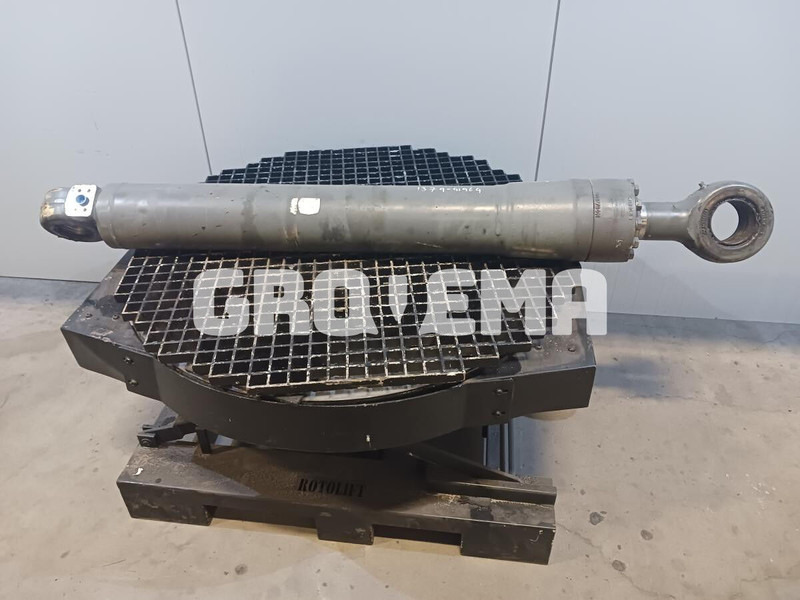 Liebherr R922 LC / R922 NLC / R922 SLC / R922 XLC - Гидравлический цилиндр: фото 1 Liebherr R922 LC / R922 NLC / R922 SLC / R922 XLC - Гидравлический цилиндр: фото 1