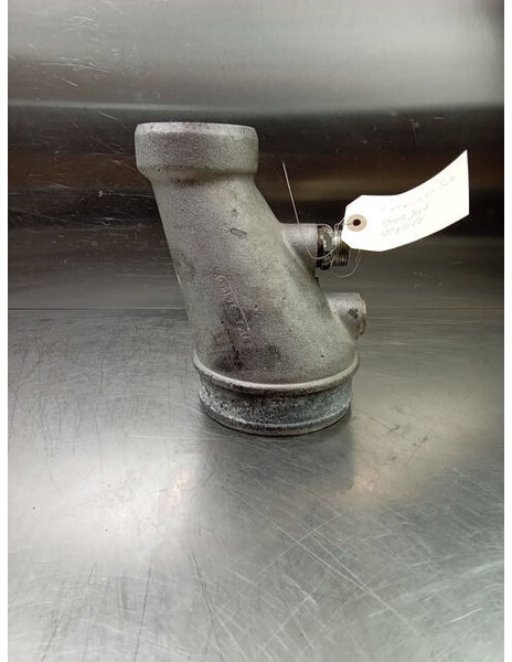 Liebherr R924 B / R934B - Впускная труба: фото 1 Liebherr R924 B / R934B - Впускная труба: фото 1