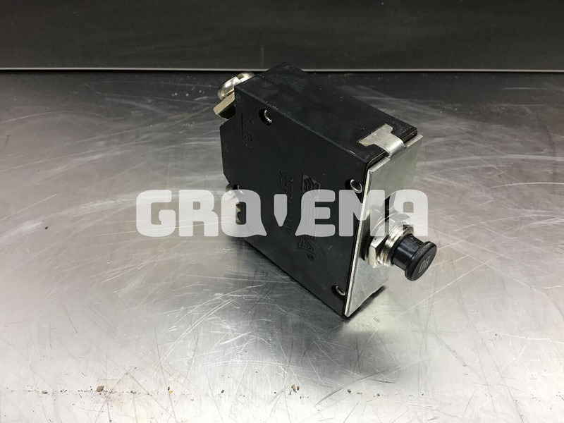 Liebherr R924 COMPACT / R954B - Приборная панель: фото 2 Liebherr R924 COMPACT / R954B - Приборная панель: фото 2