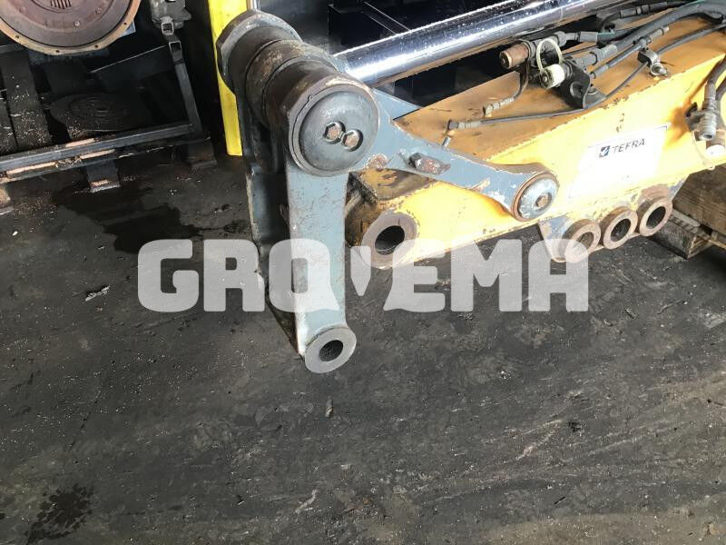 Liebherr R926 COMP / A924C Li / R924 COMPACT / R922 LC / R926 LC / R920 LC / R920 NLC - Сцепное устройство: фото 3 Liebherr R926 COMP / A924C Li / R924 COMPACT / R922 LC / R926 LC / R920 LC / R920 NLC - Сцепное устройство: фото 3