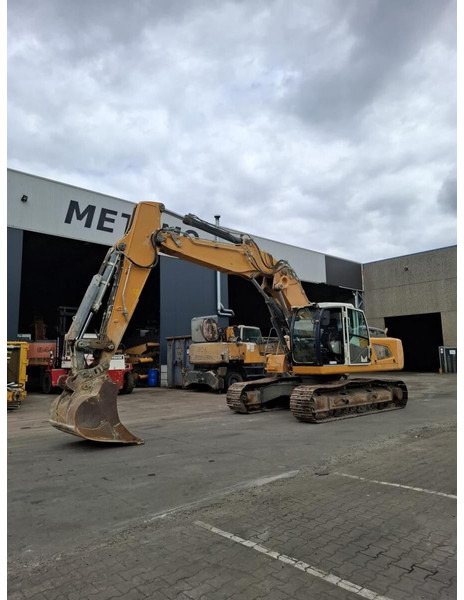 Liebherr R926 LC - Гусеничный экскаватор: фото 1 Liebherr R926 LC - Гусеничный экскаватор: фото 1