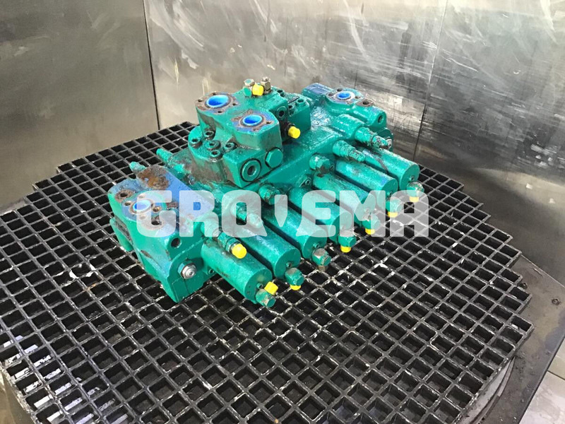 Liebherr R934 / R934B / R944B - Гидравлика: фото 3 Liebherr R934 / R934B / R944B - Гидравлика: фото 3