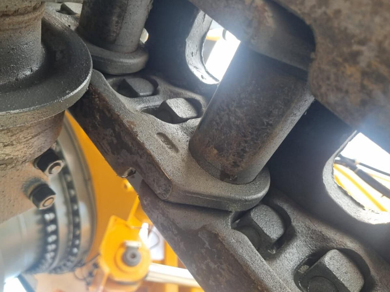 Liebherr R954C - Перегружатель: фото 5 Liebherr R954C - Перегружатель: фото 5