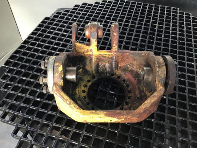 Liebherr Steering house left - Поворотный кулак: фото 5 Liebherr Steering house left - Поворотный кулак: фото 5