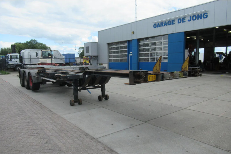 Renders Container Chassis / Extendable on rear / BPW + drum - Полуприцеп-контейнеровоз/ Сменный кузов: фото 4 Renders Container Chassis / Extendable on rear / BPW + drum - Полуприцеп-контейнеровоз/ Сменный кузов: фото 4