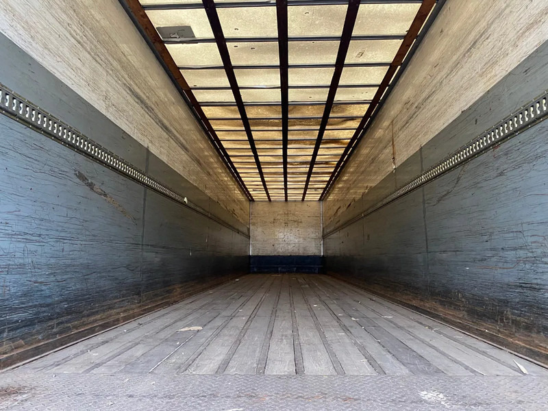 Полуприцеп-фургон Renders ROC 12.18E / Box / Mercedes + Disc: фото 7 Полуприцеп-фургон Renders ROC 12.18E / Box / Mercedes + Disc: фото 7