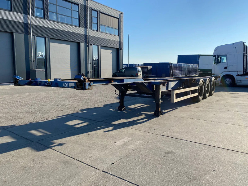 TURBO'S HOET 40 FT / BPW + Disc / 1x Lift Axle / 4690 KG! - Полуприцеп-контейнеровоз/ Сменный кузов: фото 4 TURBO'S HOET 40 FT / BPW + Disc / 1x Lift Axle / 4690 KG! - Полуприцеп-контейнеровоз/ Сменный кузов: фото 4