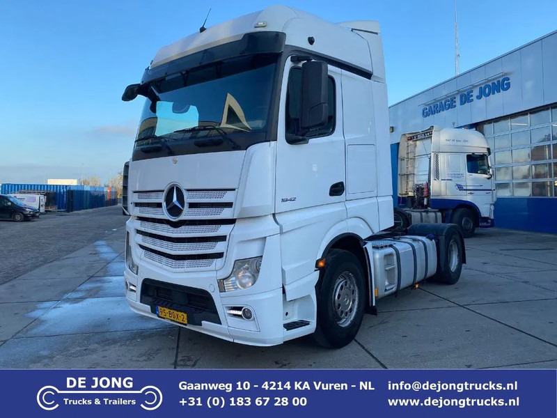 Mercedes-Benz Actros 1842 Big space / Automatic - Тягач: фото 1 Mercedes-Benz Actros 1842 Big space / Automatic - Тягач: фото 1