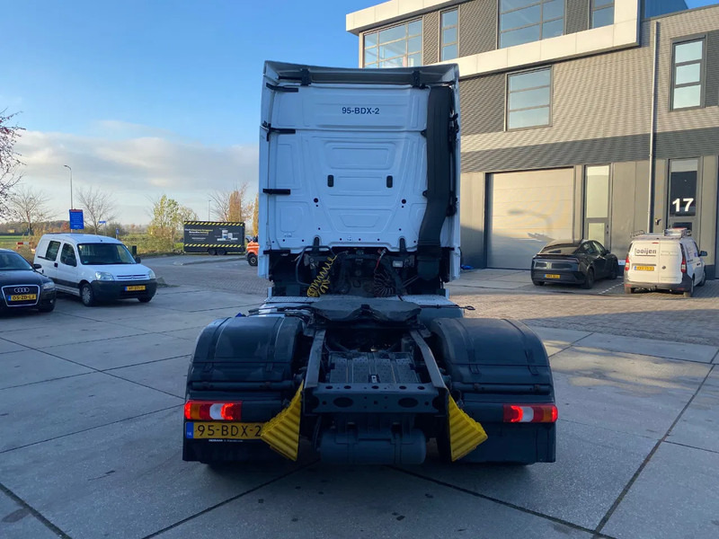 Mercedes-Benz Actros 1842 Big space / Automatic - Тягач: фото 5 Mercedes-Benz Actros 1842 Big space / Automatic - Тягач: фото 5