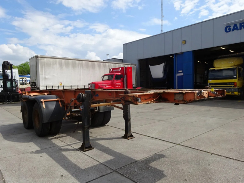 Van Hool 20 FT Container Chassis / Steel Suspension / Double Tyres - Полуприцеп-контейнеровоз/ Сменный кузов: фото 4 Van Hool 20 FT Container Chassis / Steel Suspension / Double Tyres - Полуприцеп-контейнеровоз/ Сменный кузов: фото 4