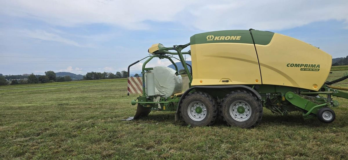 Krone Comprima CV150XC PLUS - Пресс-подборщик рулонный: фото 3 Krone Comprima CV150XC PLUS - Пресс-подборщик рулонный: фото 3