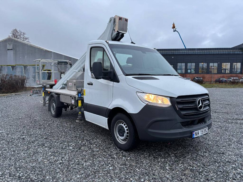 Mercedes-Benz Dino 230VTH - Грузовик с подъемником: фото 2 Mercedes-Benz Dino 230VTH - Грузовик с подъемником: фото 2