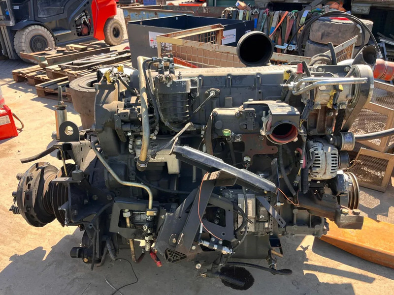 FPT FIAT POWERTRAIN TECHNOLOGIES F2CFE613A - Двигатель: фото 2 FPT FIAT POWERTRAIN TECHNOLOGIES F2CFE613A - Двигатель: фото 2