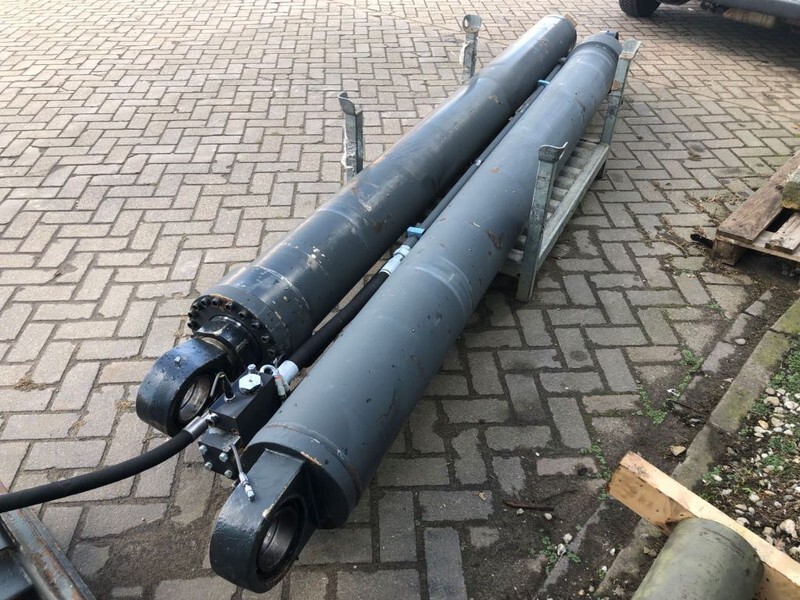 KONECRANES SMV4535 TC5 CYLINDERS PART NUMBER 53710241 - Гидравлика: фото 2 KONECRANES SMV4535 TC5 CYLINDERS PART NUMBER 53710241 - Гидравлика: фото 2