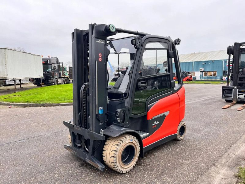 Linde E35HL-01 - Электропогрузчик: фото 4 Linde E35HL-01 - Электропогрузчик: фото 4