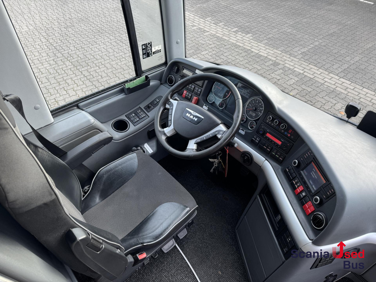 MAN Lion's Coach R08 13.8m 100 Years Edition - Туристический автобус: фото 2 MAN Lion's Coach R08 13.8m 100 Years Edition - Туристический автобус: фото 2