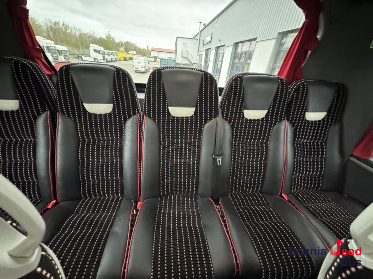 SCANIA Irizar I6S HDH 13.2m - 55+1+1 - Туристический автобус: фото 4 SCANIA Irizar I6S HDH 13.2m - 55+1+1 - Туристический автобус: фото 4