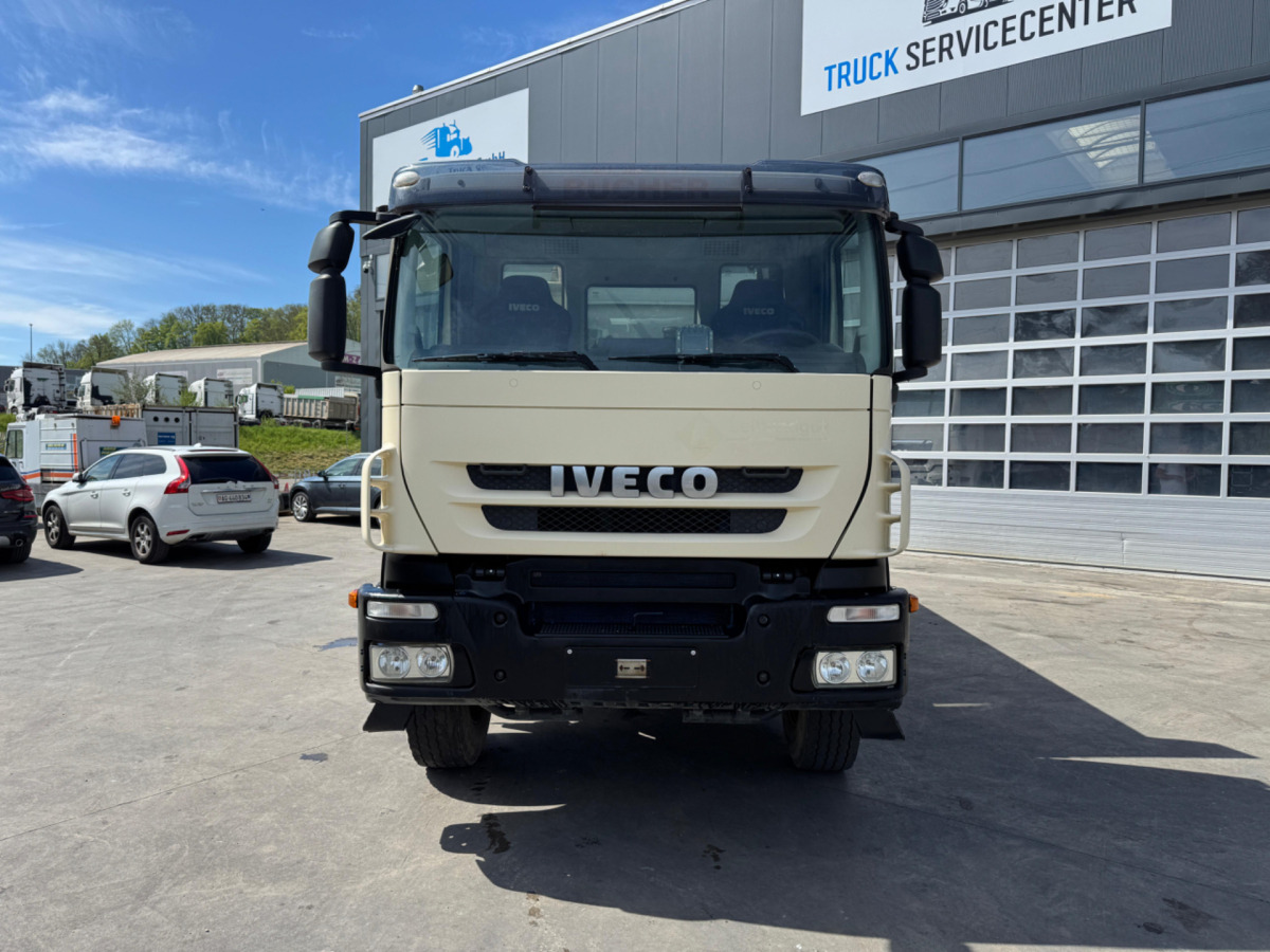IVECO Trakker 450 8x4 - Самосвал: фото 3 IVECO Trakker 450 8x4 - Самосвал: фото 3