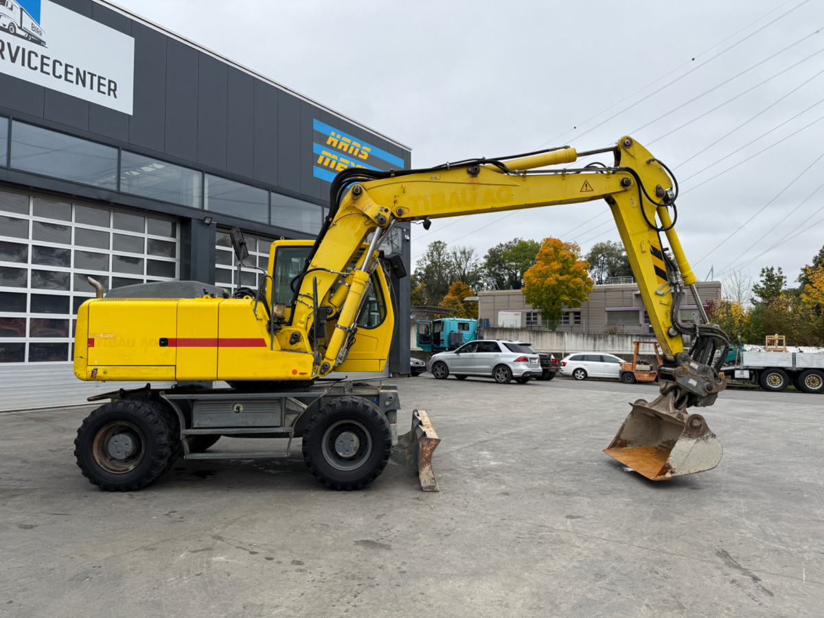 LIEBHERR 900 C 3xBuckets - Колёсный экскаватор: фото 4 LIEBHERR 900 C 3xBuckets - Колёсный экскаватор: фото 4