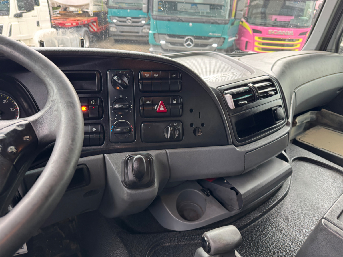 Самосвал MERCEDES Actros 3248 8x4 Rückwärtskipper: фото 19