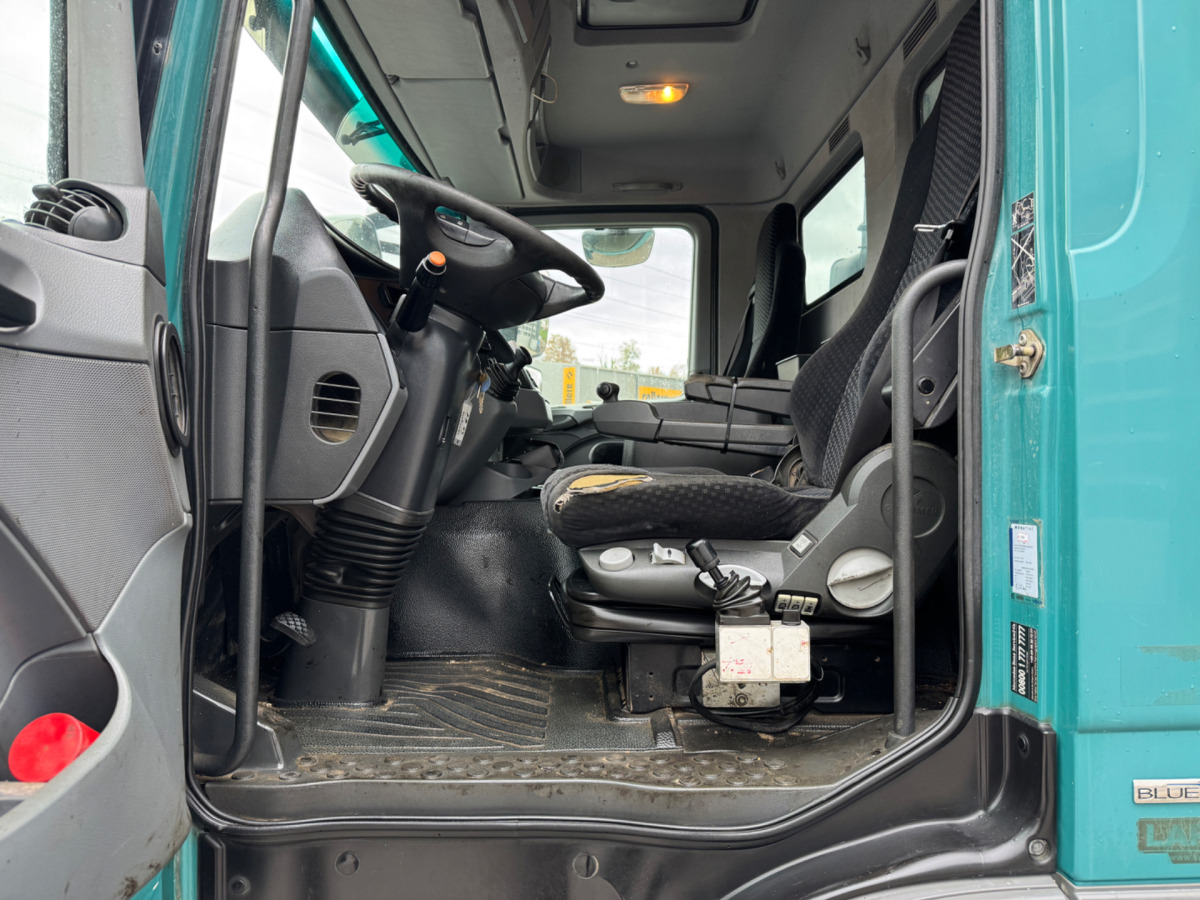 Самосвал MERCEDES Actros 3248 8x4 Rückwärtskipper: фото 16