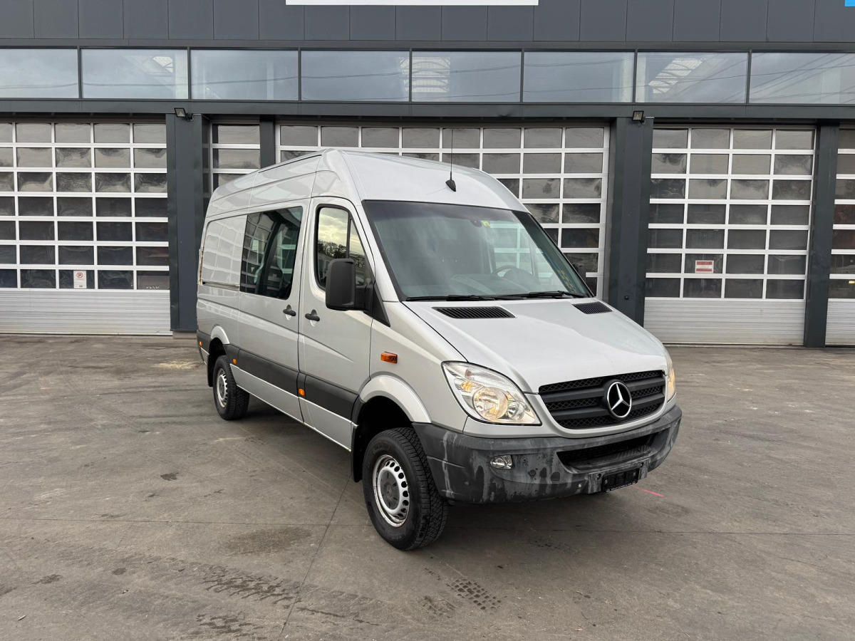 MERCEDES Sprinter 316CDI 4x4 - Цельнометаллический фургон: фото 2 MERCEDES Sprinter 316CDI 4x4 - Цельнометаллический фургон: фото 2