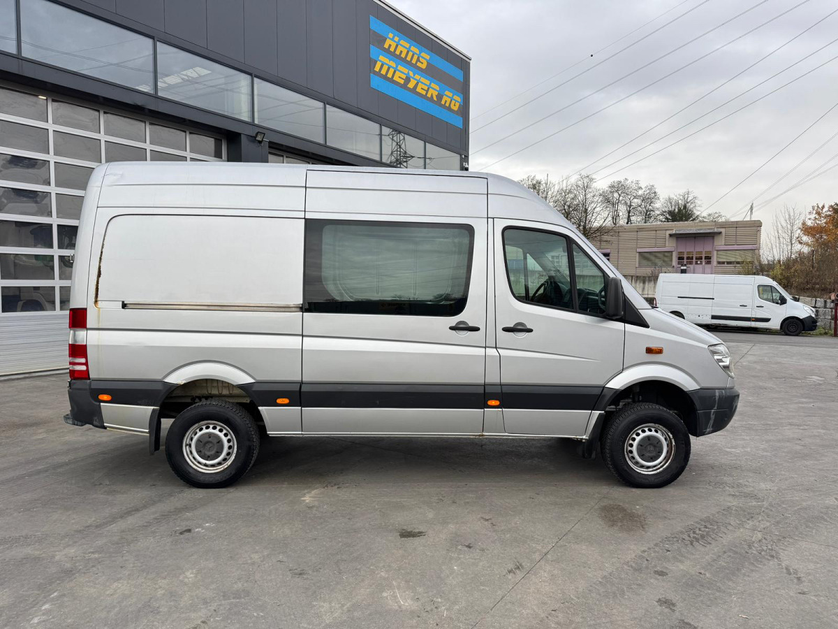 MERCEDES Sprinter 316CDI 4x4 - Цельнометаллический фургон: фото 3 MERCEDES Sprinter 316CDI 4x4 - Цельнометаллический фургон: фото 3
