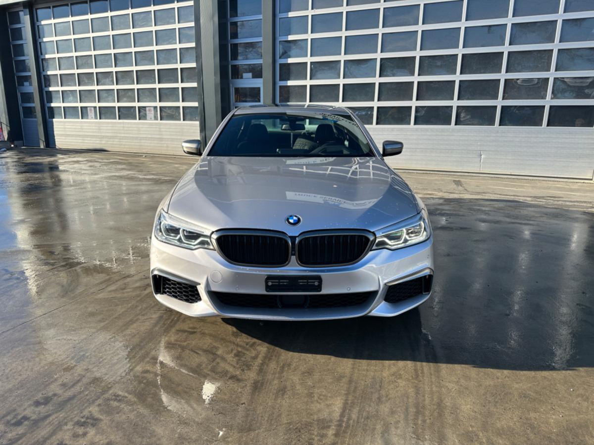 Marke BMW M550D xDrive - Седан: фото 2 Marke BMW M550D xDrive - Седан: фото 2
