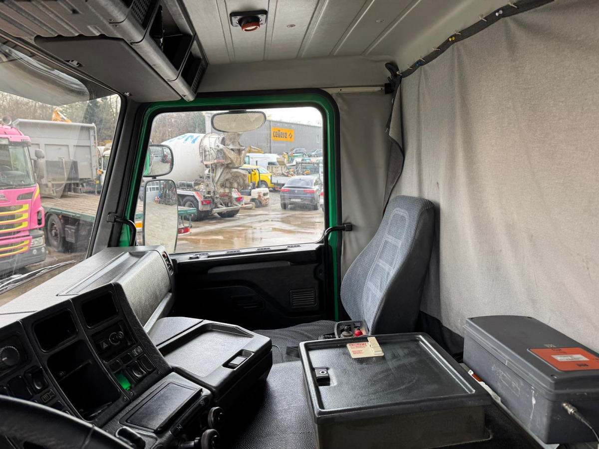 Ассенизатор SCANIA 113 4x2 Kaiser Saugwagen: фото 13