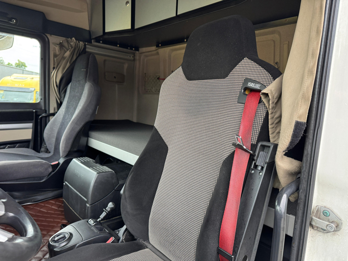 Тягач MAN TGX 18.460 GHH Kompressor: фото 10 Тягач MAN TGX 18.460 GHH Kompressor: фото 10