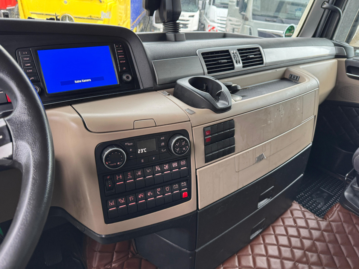 Тягач MAN TGX 18.460 GHH Kompressor: фото 14 Тягач MAN TGX 18.460 GHH Kompressor: фото 14